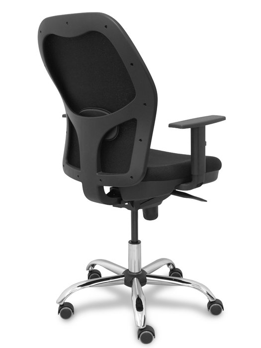Silla de oficina Jorquera con mecanismo Sincro tapizada con Tela color Negro. Equipada con lumbar 1D, Brazos 1D y Ruedas de parqué