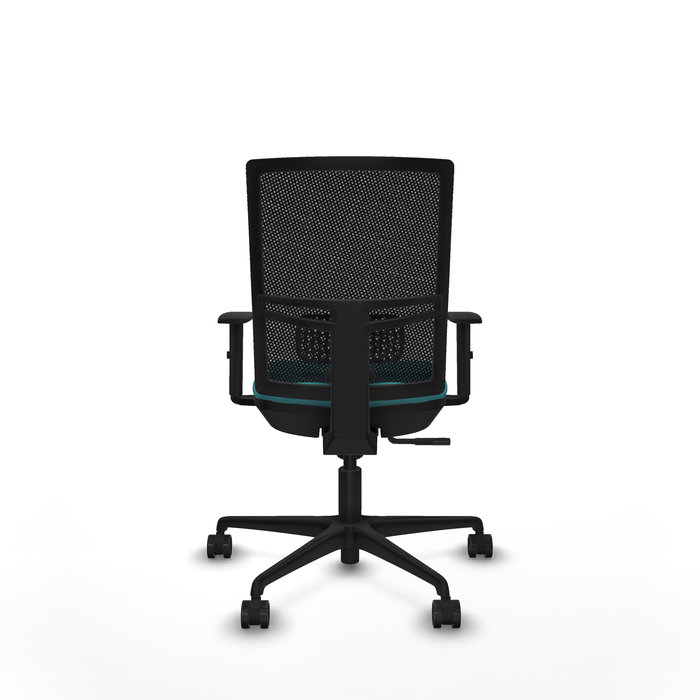 Silla de oficina Yunquera con mecanismo Sincro tapizada con Tela color Turquesa y malla color Negro. Equipada con lumbar 1D, Brazos 1D y Ruedas 65mm nailon