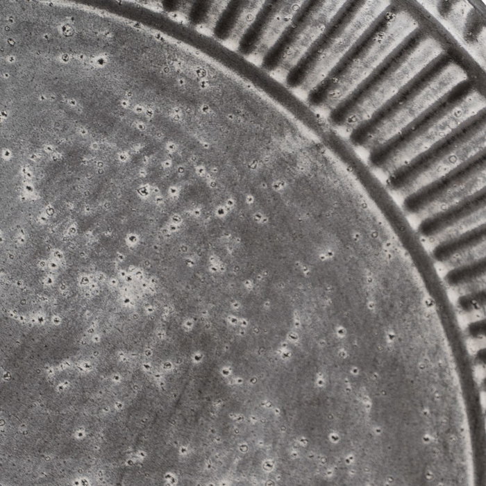 Mesita Gris Metal 36 X 36 X 61 cm