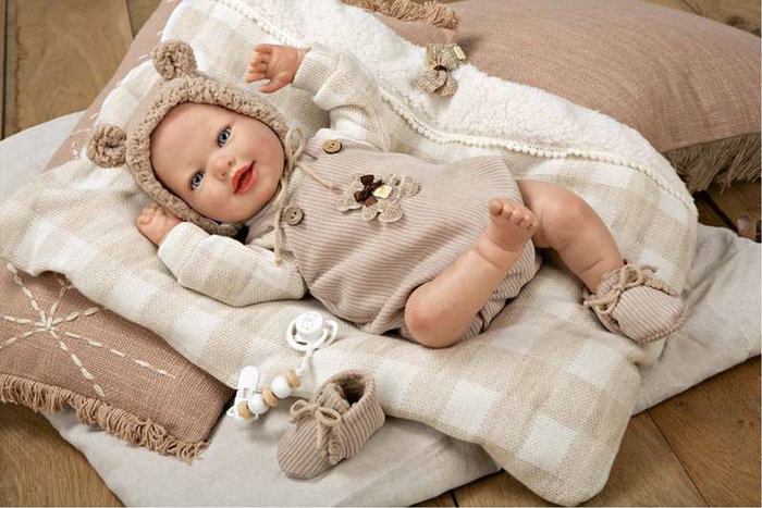 Muñecas Arias Muñeco Reborn Ruben c/cojin, Cuerpo Blando 45 cm