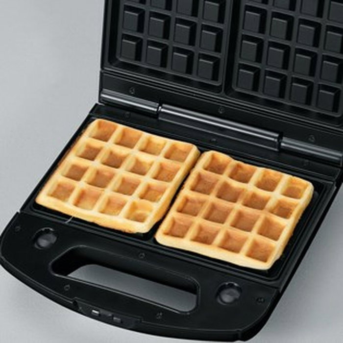 Severin SA 2968 Sandwichera con 3 Placas Intercambiables, Negro/Plata Severin SA 2968 Sandwichera con 3 Placas Intercambiables, Negro/Plata