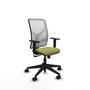 Silla de oficina Motilla con mecanismo Sincro tapizada con Tela color Verde oliva y malla color Blanco. Equipada con lumbar 1D, Brazos 1D y Ruedas 65mm nailon