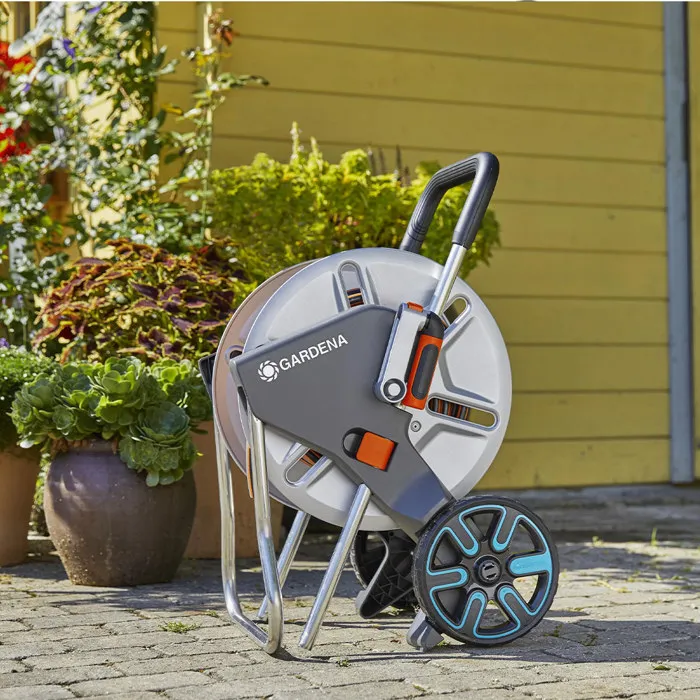 Gardena AquaRoll M Carrete de Manguera con Ruedas de Metal y Mango Telescópico (Máx. 60m) Gardena AquaRoll M Carrete de Manguera con Ruedas de Metal y Mango Telescópico (Máx. 60m)