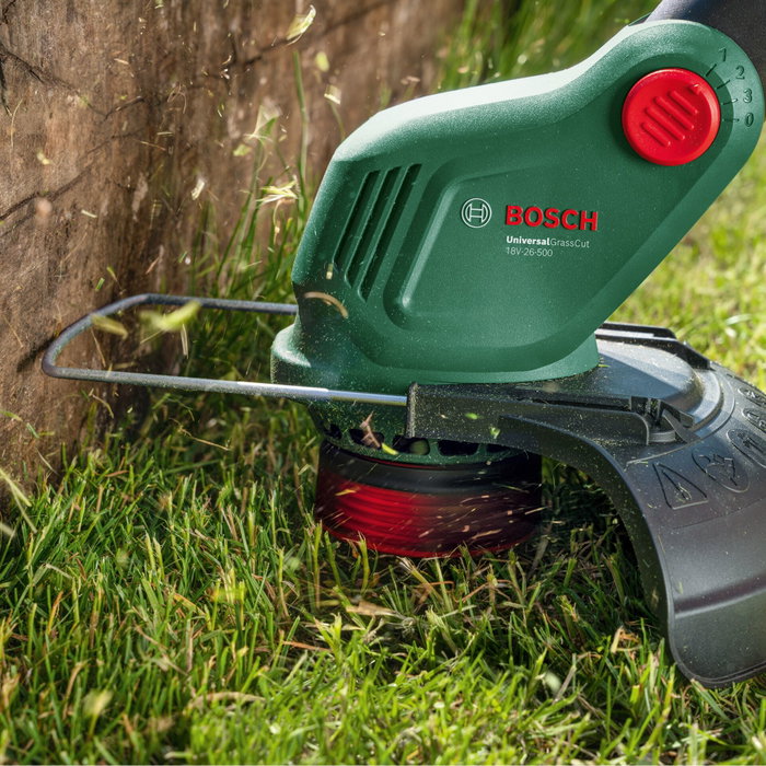 Bosch UniversalGrassCut 18V-26-500 2 en 1