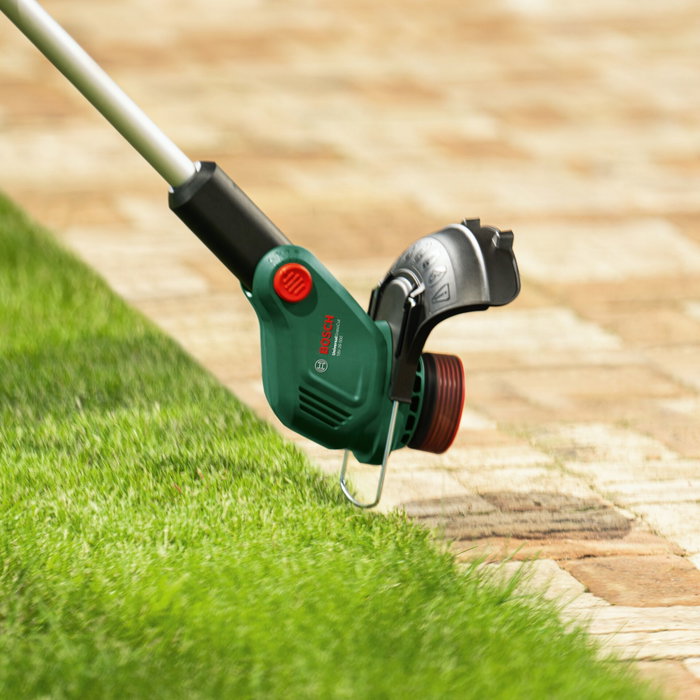 Bosch UniversalGrassCut 18V-26-500 2 en 1
