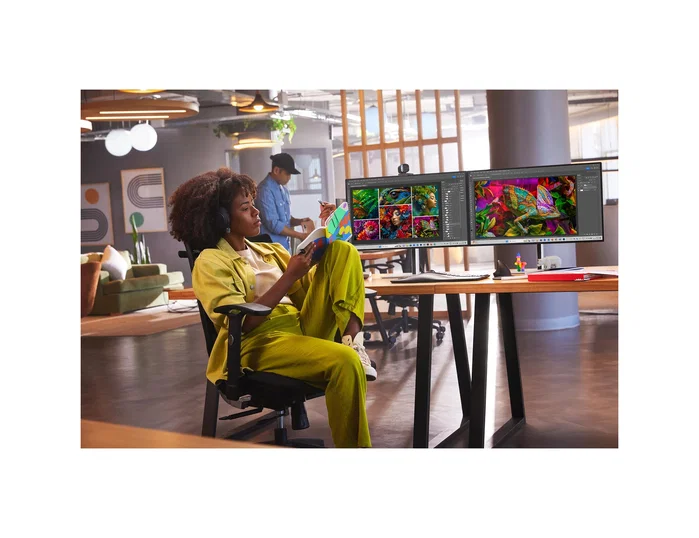 Poly Voyager Surround 85 UC con certificación Microsoft Teams, adaptador USB-C/A y base de carga Poly Voyager Surround 85 UC con certificación Microsoft Teams, adaptador USB-C/A y base de carga