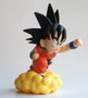 Plastoy Hucha Son Goku en Nube Kinton Dragon Ball