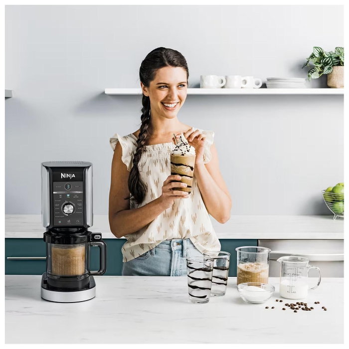 Ninja Creami Deluxe NC502EU - Máquina para Helados y Sorbetes Plata y Negro