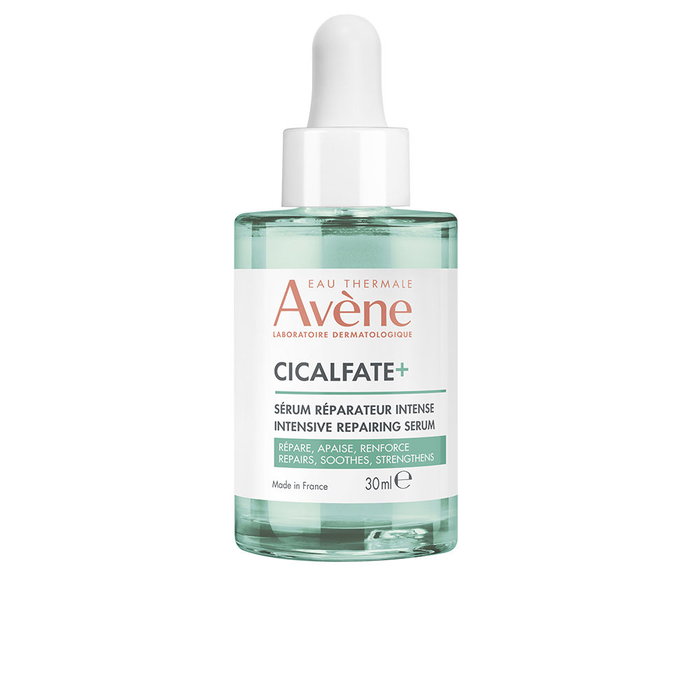 Avène Cicalfate+ Sérum Exfoliante Facial 30 ml - Con Ácidos Naturales para Piel Sensible y con Tendencia Acneica - Textura Afinada - Tratamiento Hidratante Avène Cicalfate+ Sérum Exfoliante Facial 30 ml - Con Ácidos Naturales para Piel Sensible y con Tendencia Acneica - Textura Afinada - Tratamiento Hidratante