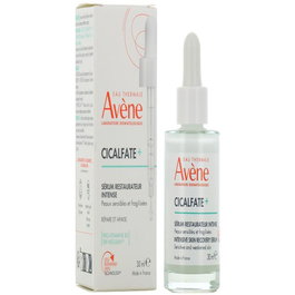 Avène Cicalfate+ Sérum Exfoliante Facial 30 ml - Con Ácidos Naturales para Piel Sensible y con Tendencia Acneica - Textura Afinada - Tratamiento Hidratante
