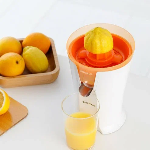 Taurus CITRUS UP Exprimidor de cítricos eléctrico para vasos altos, vertido continuo, 0.2L, 40W, 2 conos, color Naranja y Blanco