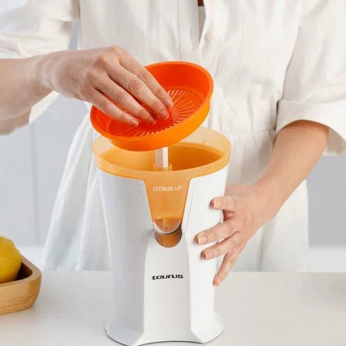 Taurus CITRUS UP Exprimidor de cítricos eléctrico para vasos altos, vertido continuo, 0.2L, 40W, 2 conos, color Naranja y Blanco