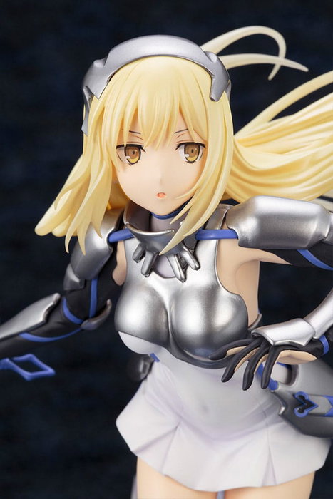 Sword Oratoria: Is it Wrong to Try to Pick Up Girls in a Dungeon? On the Side Estatua PVC 1/7 Ais Wallenstein 24 cm