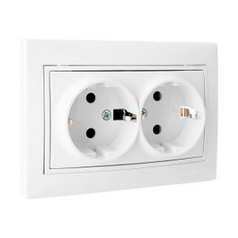 Solera Base doble de enchufe t/tl con obturador 16a 250v serie Europa