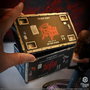 Death Estatua Rock Ikonz On Tour Road Case & Telón de fondo del escenario The Sound of Perseverance Tour 1998