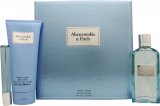 Abercrombie & Fitch First Instinct Blue para ella Gift Set 100ml EDP + 15ml EDP + 200ml Body Lotion