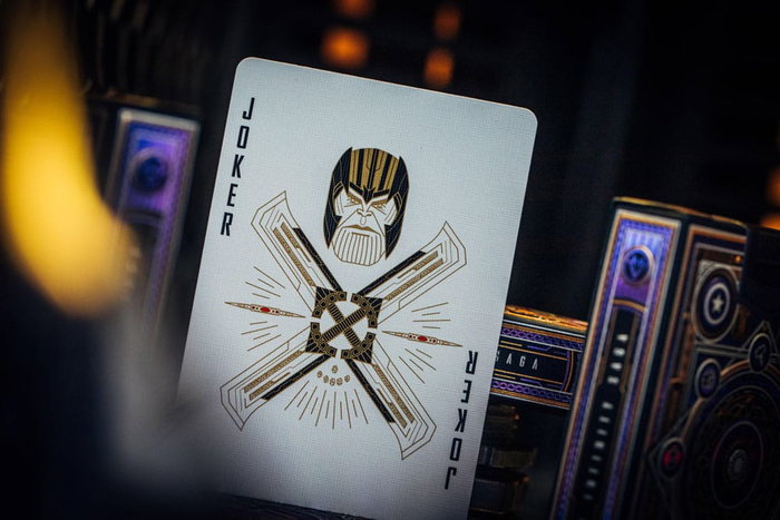 Theory11 Avengers - The Infinity Saga Baraja de cartas Purple Version Theory11 Avengers - The Infinity Saga Baraja de cartas Purple Version