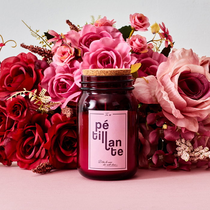 Home Deco Factory Tarro con Vela Perfumada Bougie Magnolia, Jazmín, Almendra en Tarro de Vidrio con Tapa de Corcho Cera Parafina 260g