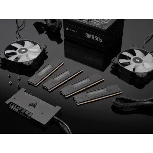 Corsair Vengeance CMK32GX5M2B6400Z32 32 GB (2 x 16 GB) DDR5 6400 MT/s CL32 RGB Negro