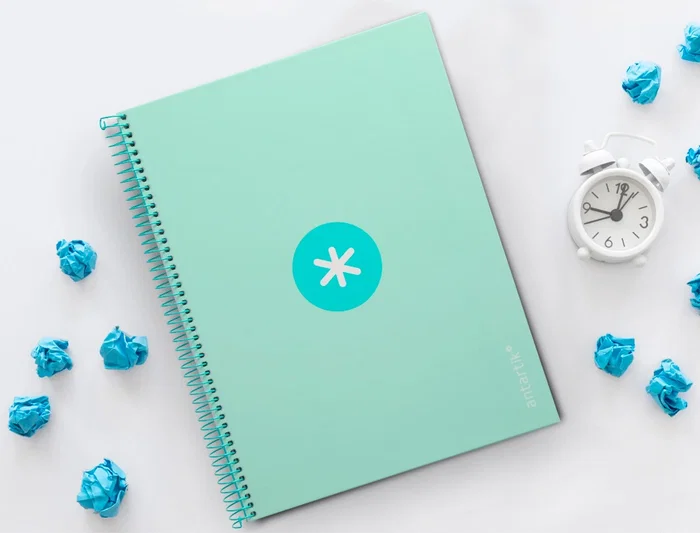 Antartik Cuaderno espiral micro A4, tapa forrada, 80 hojas, 90 gr, impresión horizontal, 4 taladros, banda, color menta