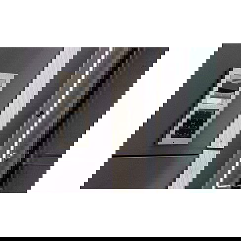 2N IP Verso Touch: Interfono IP con Teclado Tactil, Bluetooth, Lector RFID 125kHz / 13.56MHz (NFC) y Compatible PICard