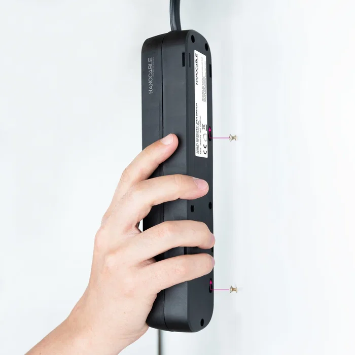 Nanocable Regleta de 3 Tomas con Interruptor y Cable de 1,4 m, Negro Nanocable Regleta de 3 Tomas con Interruptor y Cable de 1,4 m, Negro