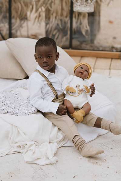 Muñecas Arias Muñeca Reborn 45 cm Rafael con Saco Portabebé Español