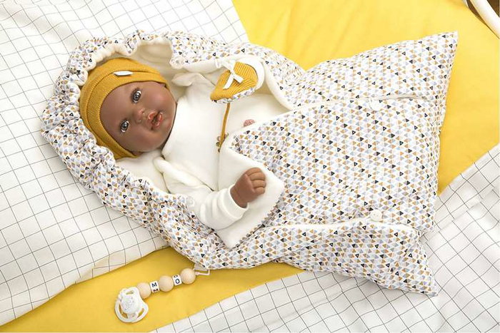 Muñecas Arias Muñeca Reborn 45 cm Rafael con Saco Portabebé Español