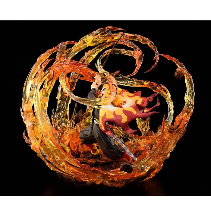 Good Smile Company Figura Kimetsu No Yaiba Kyojuro Rengoku PVC 35 cm