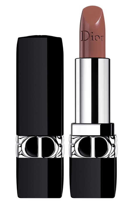 Couture Colour, Acabado satinado, Lápiz labial cremoso, 824, Saint Germain, Recargable, 3.5 g Couture Colour, Acabado satinado, Lápiz labial cremoso, 824, Saint Germain, Recargable, 3.5 g