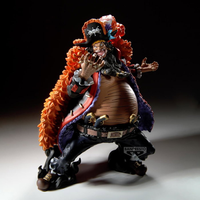 Banpresto One Piece Grandista Marshall D. Teach 22cm