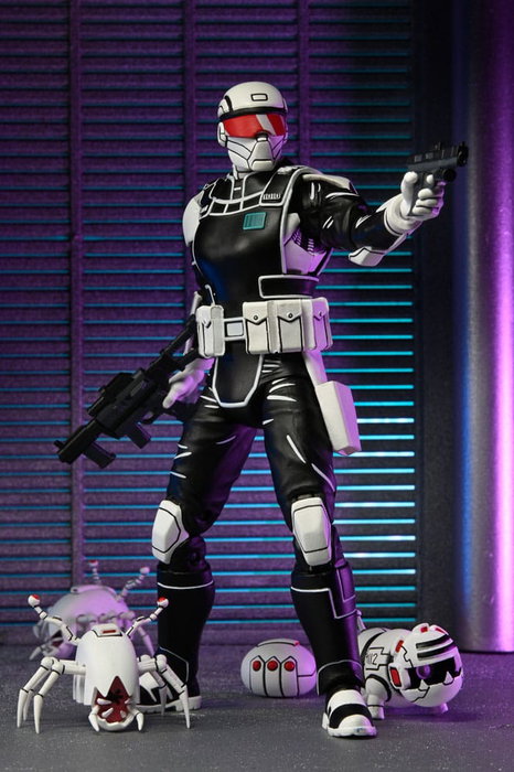 Tortugas Ninja (The Last Ronin) Figura Synja Commando with Mousers 18 cm