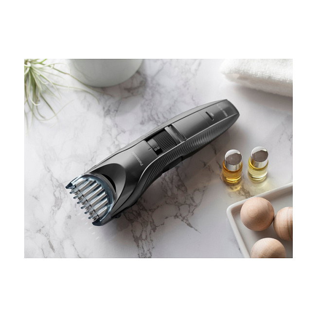 Panasonic ER-GC63 Recortador de Precisión para Barba, Cabello y Cuerpo
