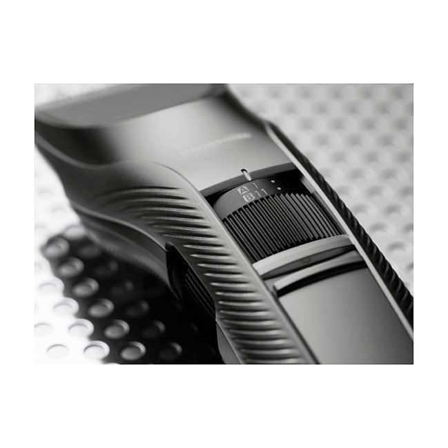 Panasonic ER-GC63 Recortador de Precisión para Barba, Cabello y Cuerpo