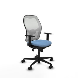 Silla de oficina Jorquera con mecanismo Sincro tapizada con Tela color Azul cielo y malla color Blanco. Equipada con lumbar 1D, Brazos 1D y Ruedas 65mm nailon