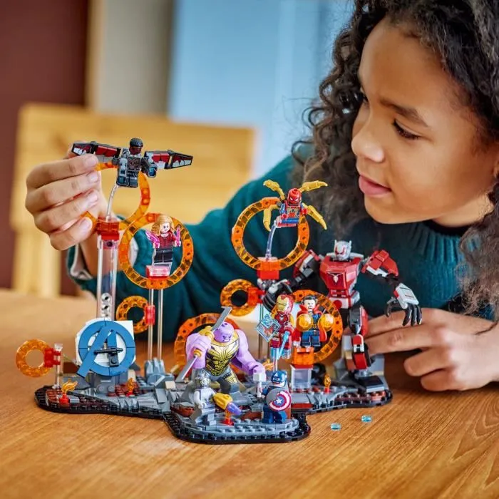 LEGO 76323 Vengadores: La Resistencia Final, Marvel