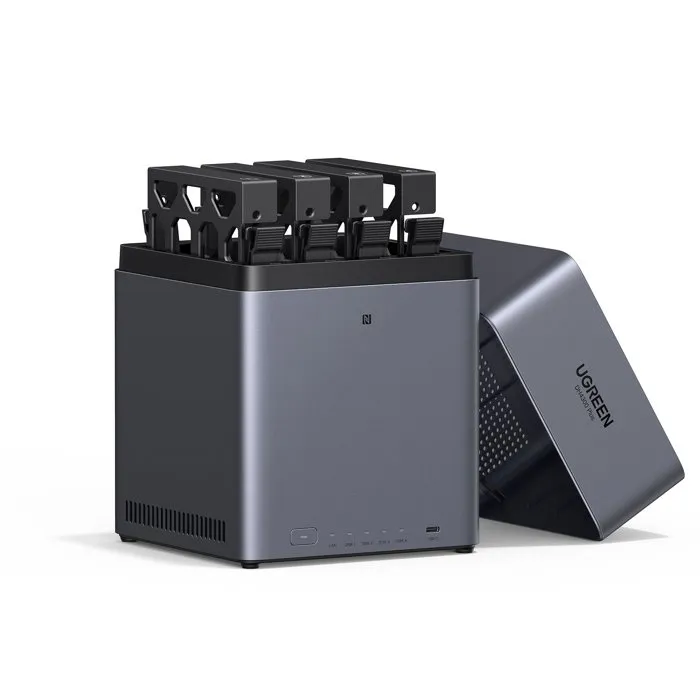 UGREEN DH4300 Plus NAS de 4 bahías con 8 GB RAM