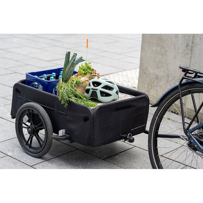 XLC Remolque Carga C11 con Ruedas 16" Liberación Rápida, Luz Trasera, Reflectantes, Barra Tracción, Funda Impermeable, 60 kg