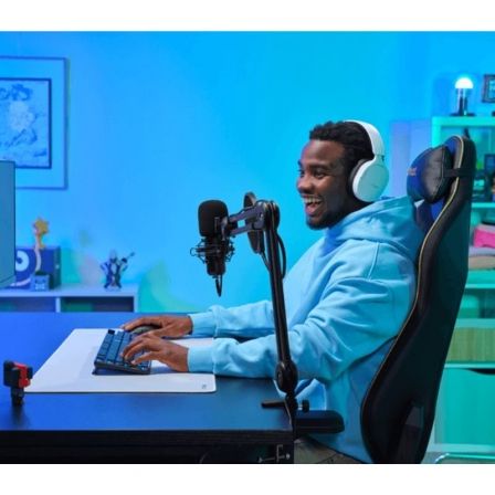 Trust Gaming Micrófono Streaming Gaming GXT 270 Emita II+ USB, Negro, con Brazo Metálico Ajustable para Podcast y Videojuegos