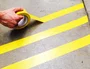 Djois Cinta Adhesiva para Marcaje y Señalización de Suelo, 50 mm x 33 m, Color Amarillo