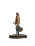 Dark Horse Figura The Last of Us Part II Joel 23 cm con Base Diorama, Pistola y Guitarra - Figura de Colección
