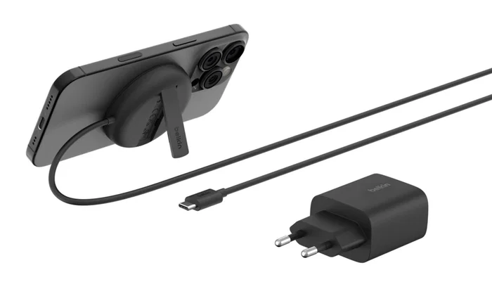 Belkin BOOST Charge Pro Qi2 15W Mag.Char.PowerSup.Bl.WIA011kqBK Negro