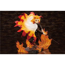 Kotobukiya Figura Demon Slayer Kimetsu No Yaiba Kyojuro Rengoku Pilar del Fuego PVC Escala 1/8 22cm