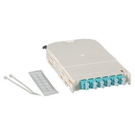 EFB Elektronik Módulo de inserción FTTH de 12 puertos LC con acoplamientos de cerámica OM4 para FTTH-BGT
