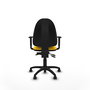 Silla de oficina Aýna con mecanismo Asincro tapizada con Similpiel color Amarillo. Equipada con Base poliamida negra, Brazos 1D y Ruedas de parqué