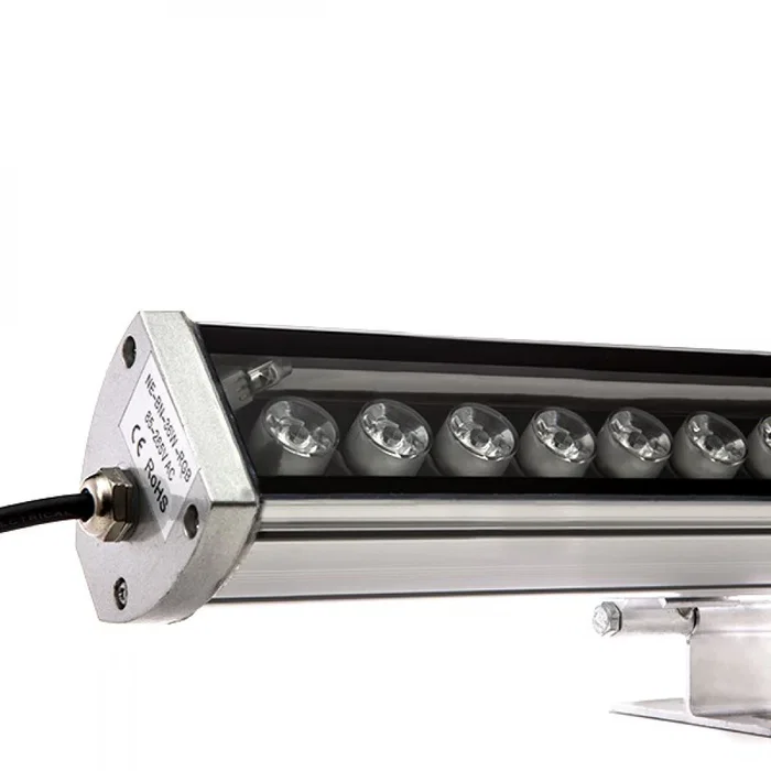 BX3 LIGHT Bañador de Pared LED 36W RGB IP65 para Exterior con Mando a Distancia y Efectos Dinámicos, Vida Útil 40.000H, Modelo BX3-BN-36W-RGB BX3 LIGHT Bañador de Pared LED 36W RGB IP65 para Exterior con Mando a Distancia y Efectos Dinámicos, Vida Útil 40.000H, Modelo BX3-BN-36W-RGB