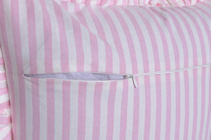 DKD Home Decor Cojín Algodón Reciclado Rosa con Volante de Rayas (Pack de 2)