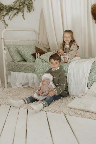 Muñecas Arias Muñeca Elegance Andie con Mantita 40 cm Cuerpo Blando Muñecas Arias Muñeca Elegance Andie con Mantita 40 cm Cuerpo Blando