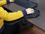 Q-connect Reposabrazos Ergonómico con Alfombrilla de Ratón y Apoyo de Muñeca Color Negro 220x140x480 mm