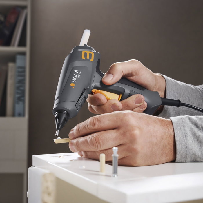 Steinel Gluematic 3011 Case Glue Gun